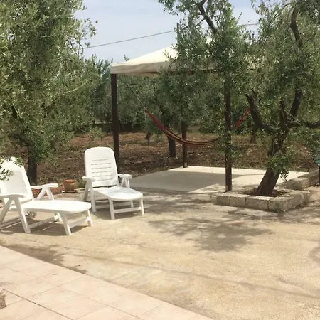 Le Mezzane, Holiday home *